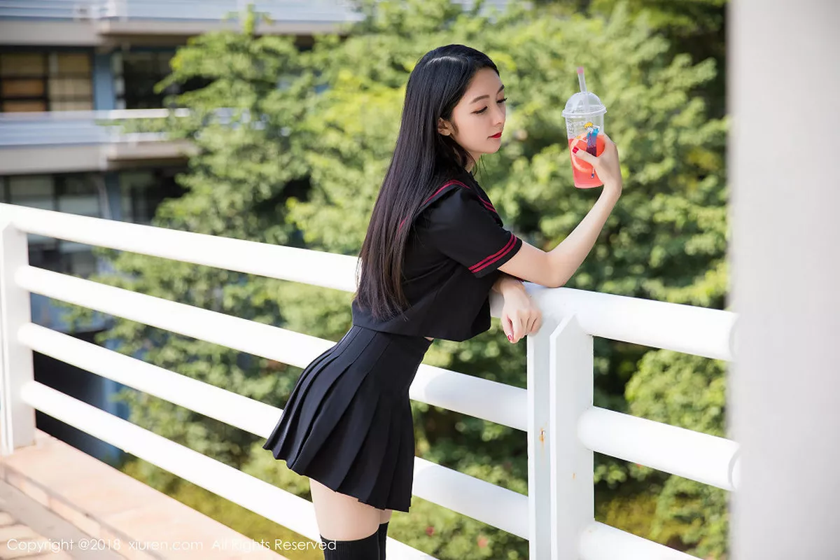 [XiuRen秀人网]第1156期小热巴写真-秀人资源网